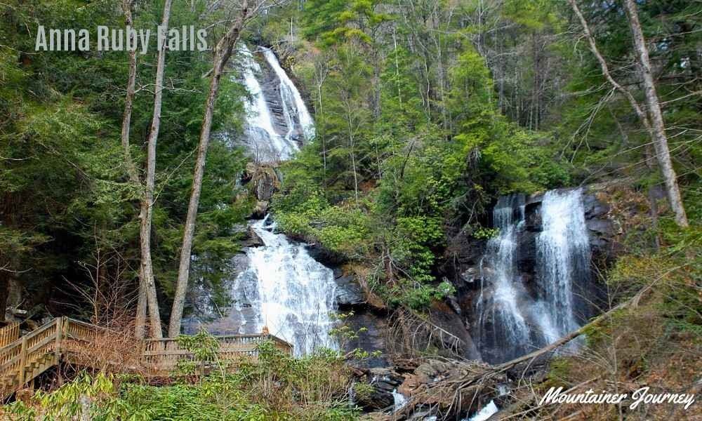 Twin waterfalls at Anna Ruby Falls near Helen, Georgia